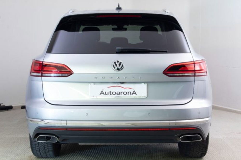 Volkswagen Touareg usata a Novara (5)