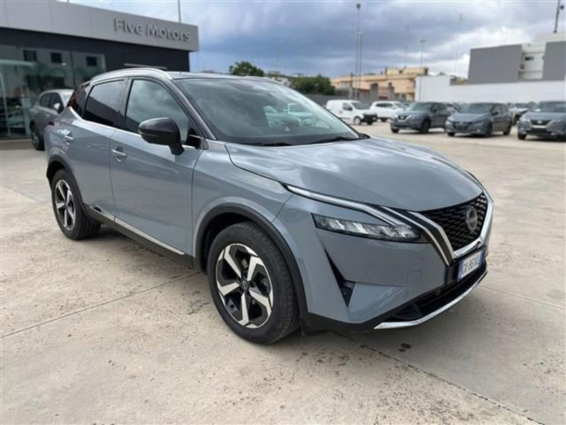 Nissan Qashqai 1.3 mhev Tekna 2wd 140cv del 2023 usata a Taranto