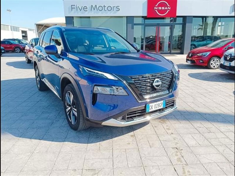 Nissan X-Trail 1.5 e-power Tekna e-4orce 4wd del 2022 usata a Brindisi