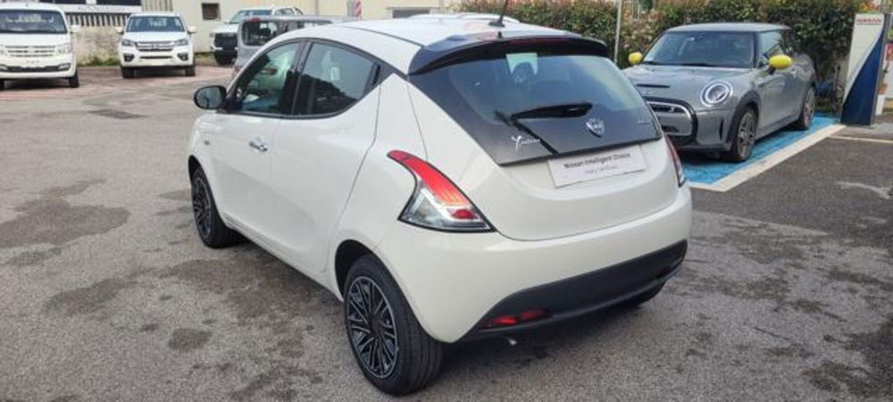 Lancia Ypsilon nuova a Napoli (3)