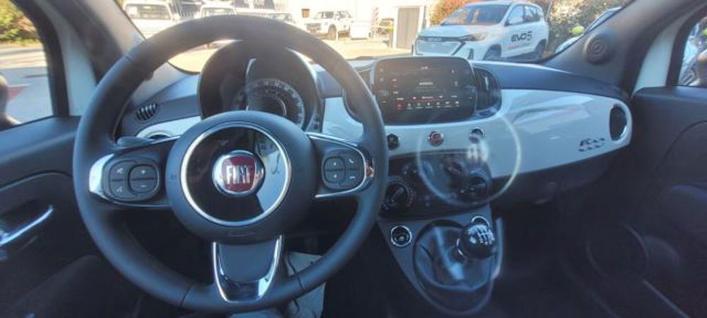 Fiat 500 nuova a Napoli (7)