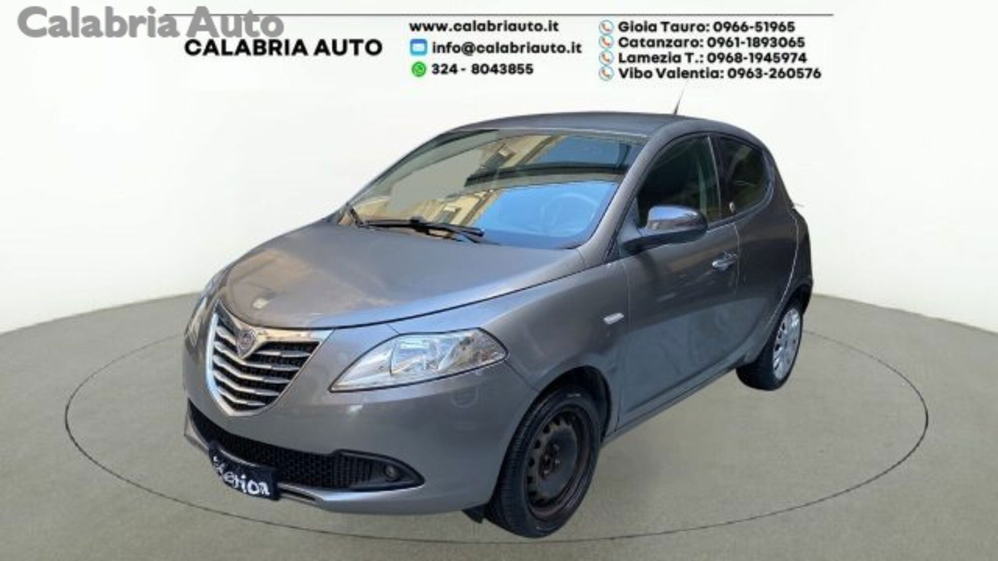 Lancia Ypsilon 1.2 69 CV 5 porte GPL Ecochic Gold  del 2012 usata a Gioia Tauro