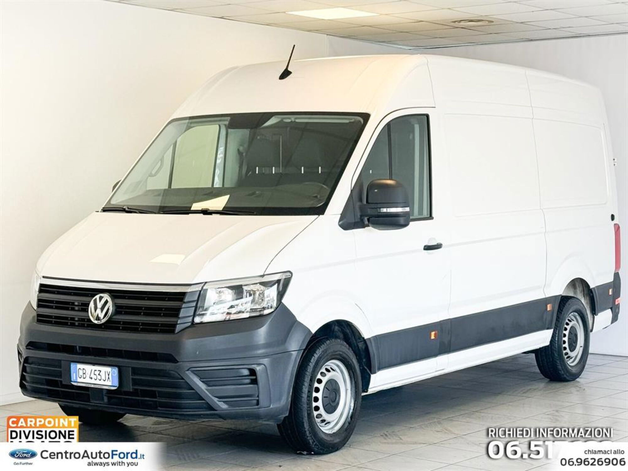 Volkswagen Veicoli Commerciali Crafter Furgone 30 2.0 TDI 140CV PM-TN Furgone Business del 2020 usata a Albano Laziale