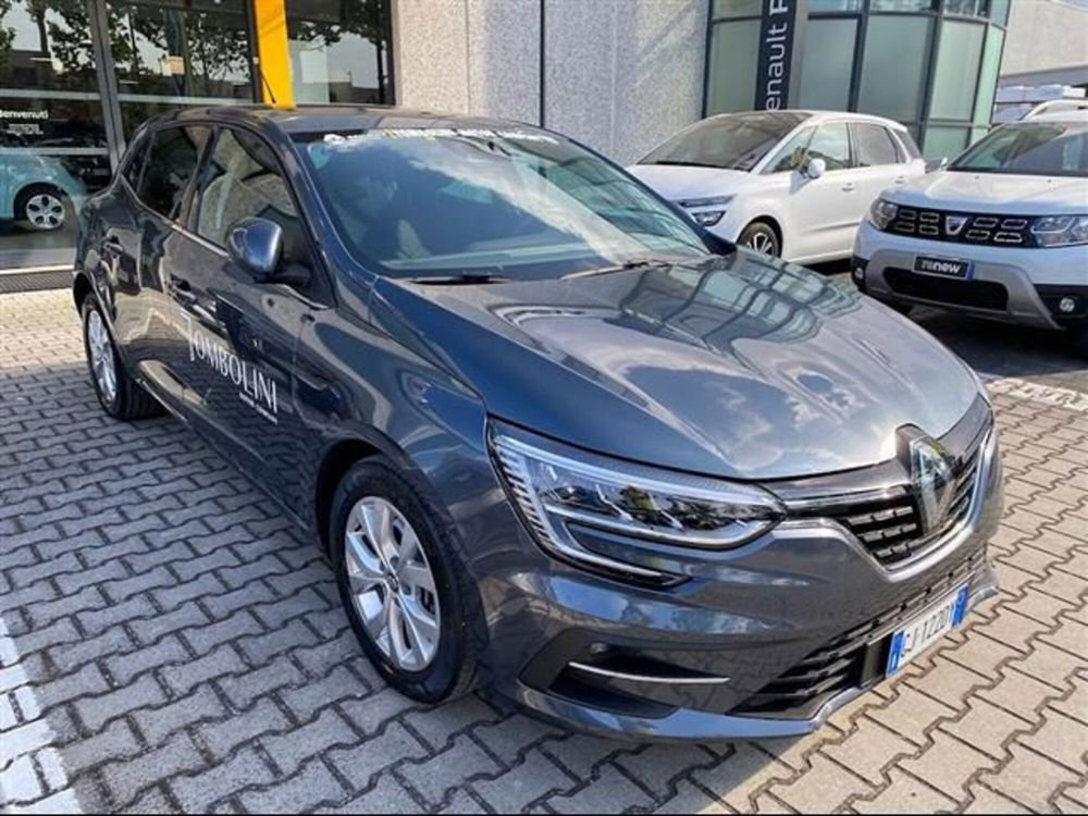 Renault Megane E-Tech Electric usata a Macerata (3)