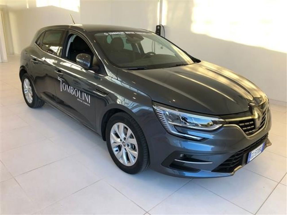 Renault Megane E-Tech Electric usata a Macerata (3)