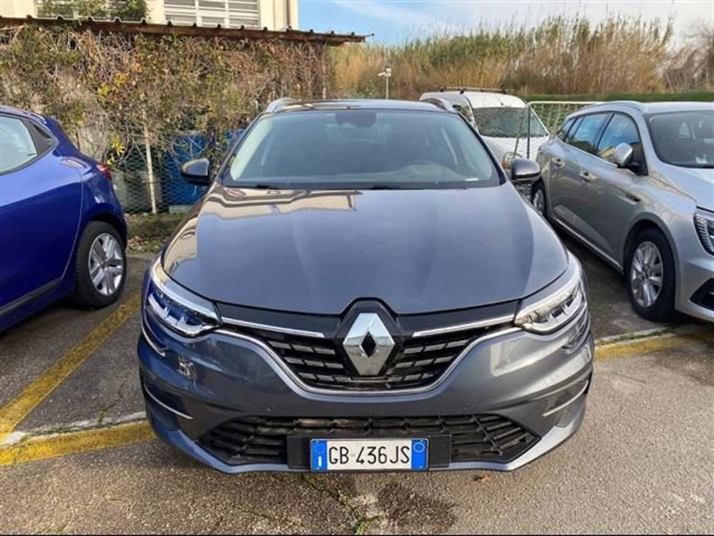 Renault Megane E-Tech Electric usata a Macerata (4)