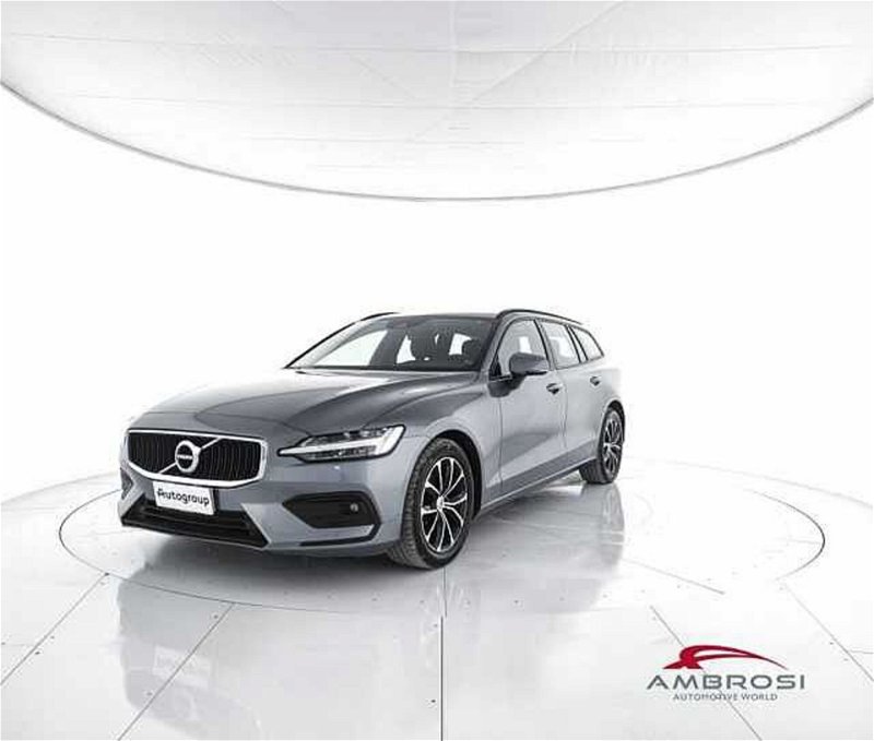 Volvo V60 D3 Geartronic Business N1  del 2021 usata a Viterbo
