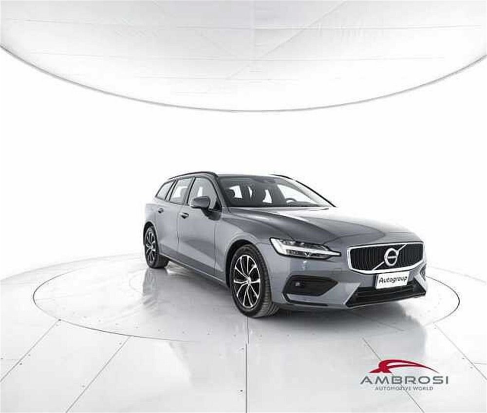 Volvo V60 D3 Geartronic Business N1  del 2021 usata a Viterbo (2)