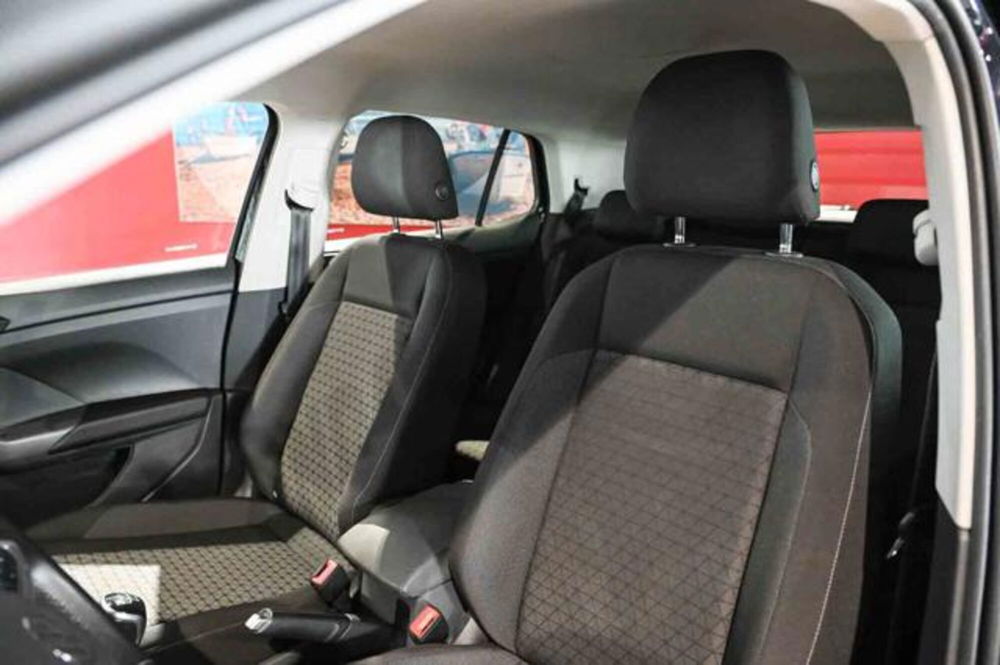 Volkswagen T-Cross usata a Torino (11)