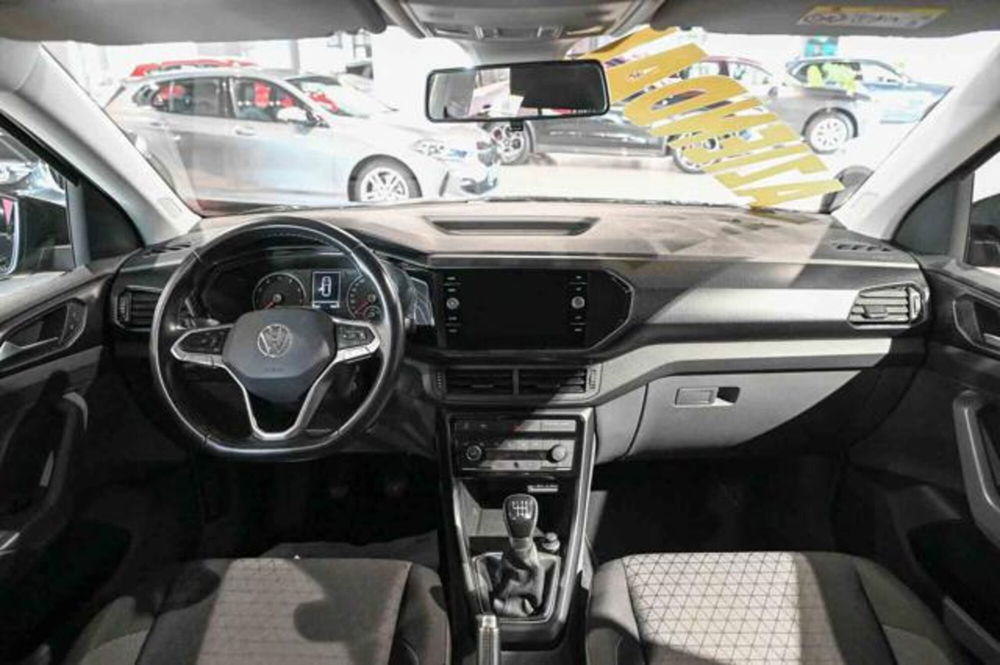 Volkswagen T-Cross usata a Torino (8)