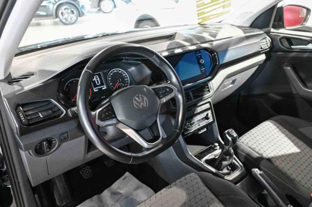 Volkswagen T-Cross usata a Torino (9)