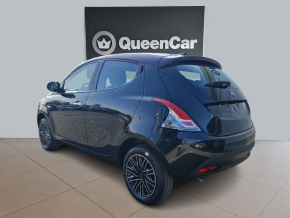 Lancia Ypsilon nuova a Torino