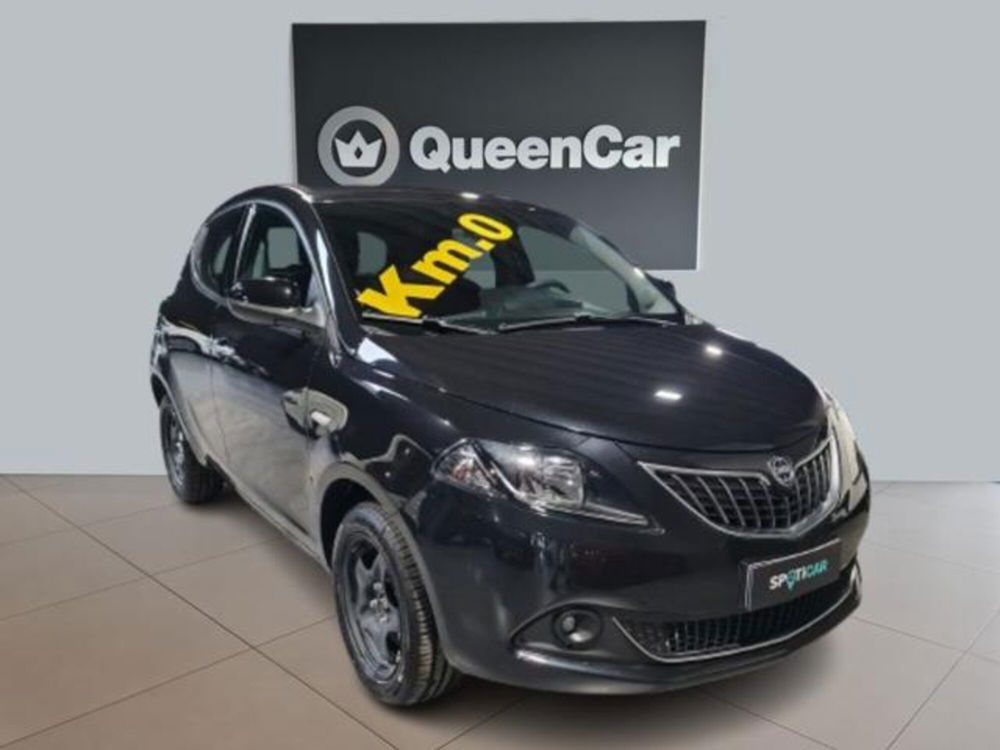 Lancia Ypsilon nuova a Torino (6)