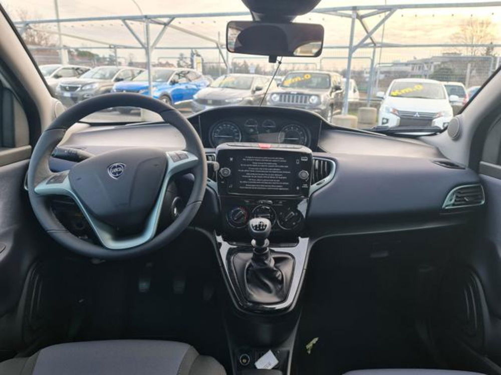 Lancia Ypsilon nuova a Torino (14)