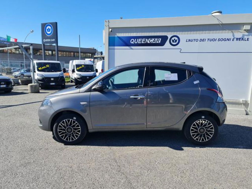 Lancia Ypsilon nuova a Torino (3)