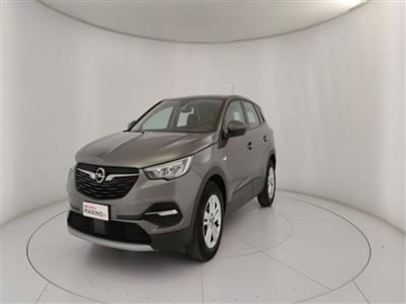 Opel Grandland X 1.5 diesel Ecotec Start&Stop Elegance  del 2021 usata a Bari