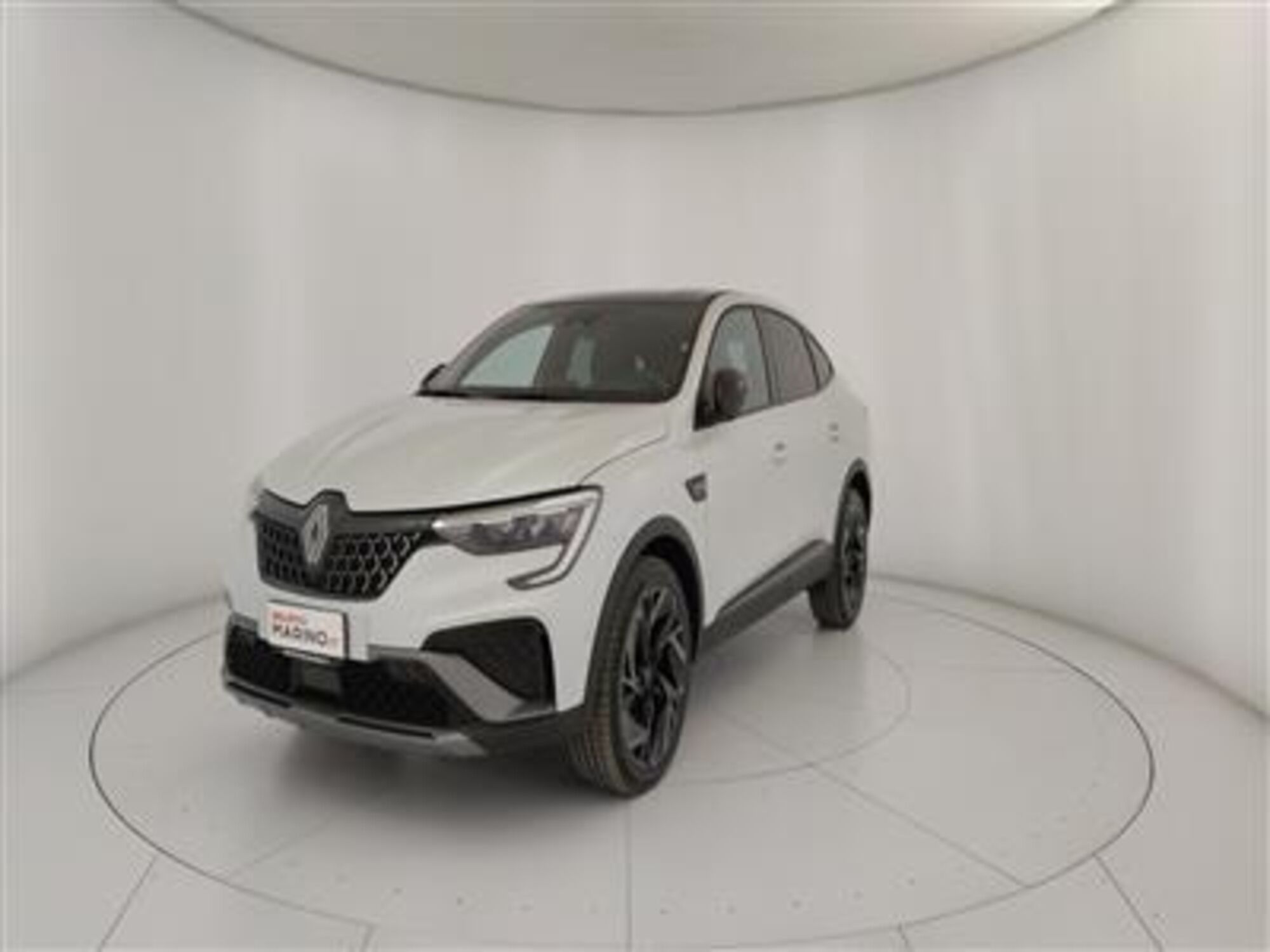 Renault Arkana 1.6 full hybrid Esprit Alpine 145cv del 2023 usata a Bari