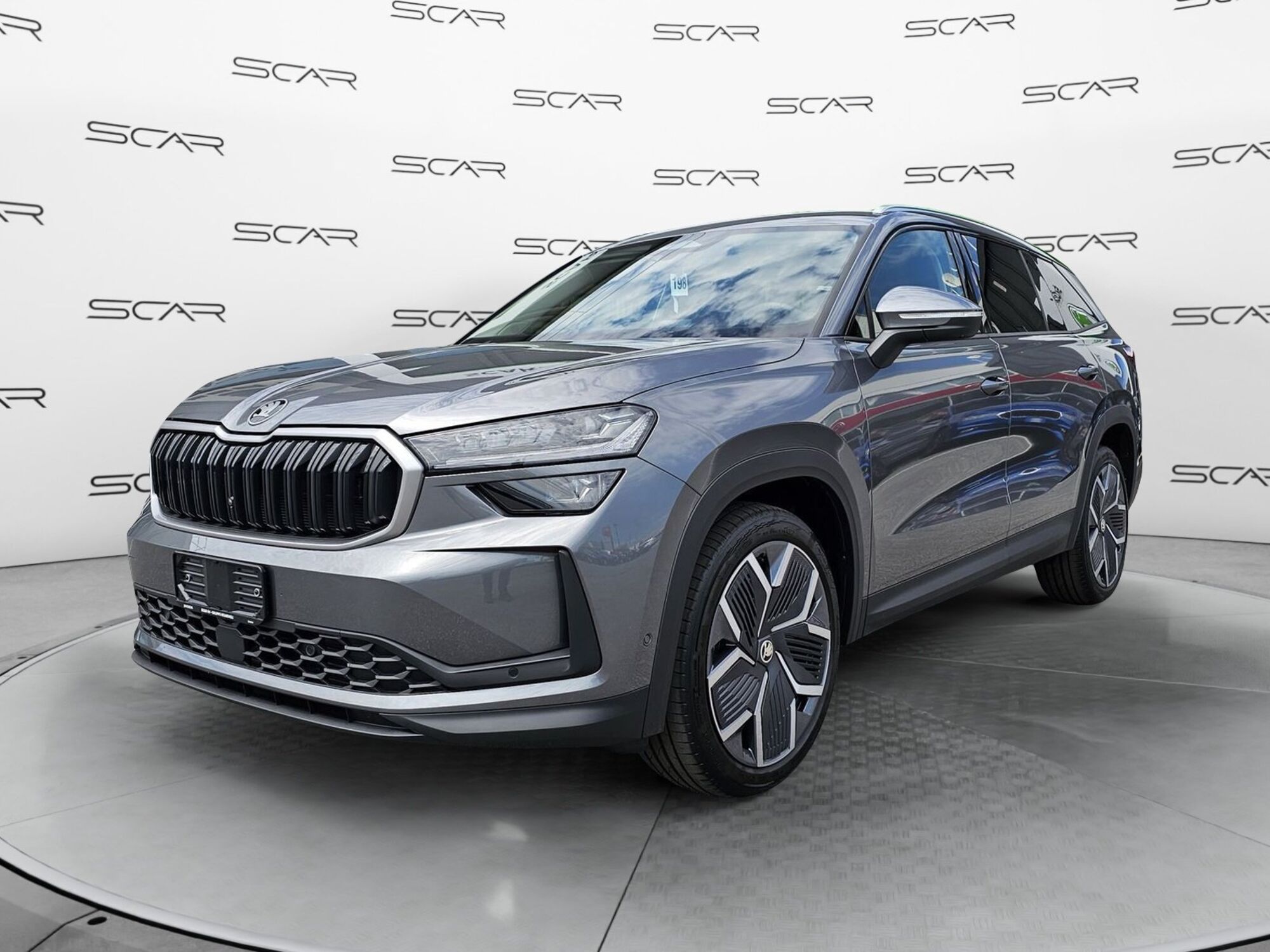 Skoda Kodiaq 2.0 TDI EVO SCR 4x4 DSG 7 posti Sportline nuova a Livorno