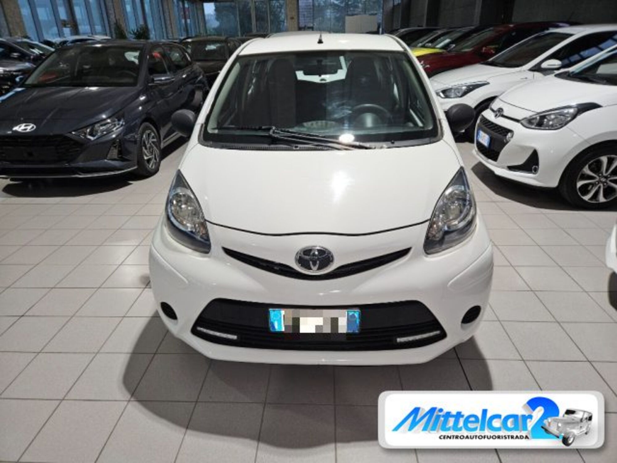 Toyota Aygo 1.0 12V VVT-i 5 porte Active Connect  del 2013 usata a Cassacco