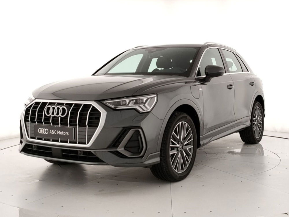 Audi Q3 nuova a Caserta