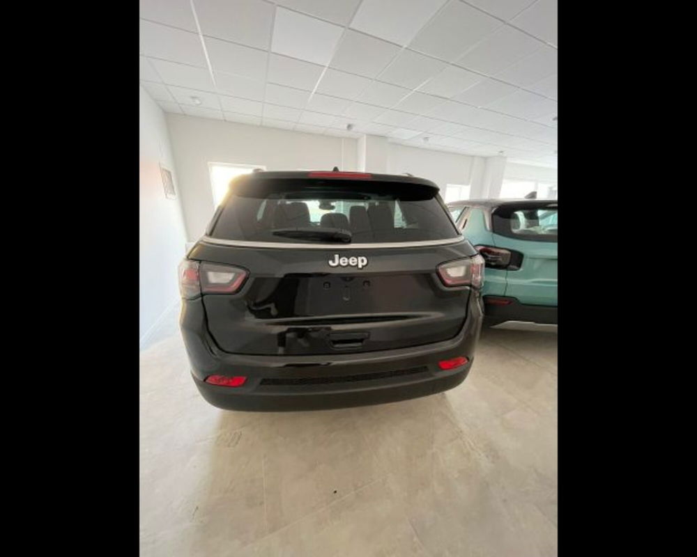 Jeep Compass nuova a Alessandria (7)