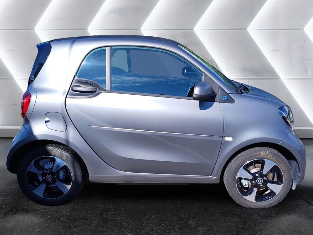 smart Fortwo usata a Genova (5)