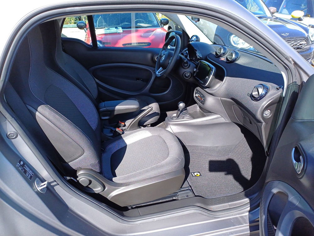 smart Fortwo usata a Genova (9)