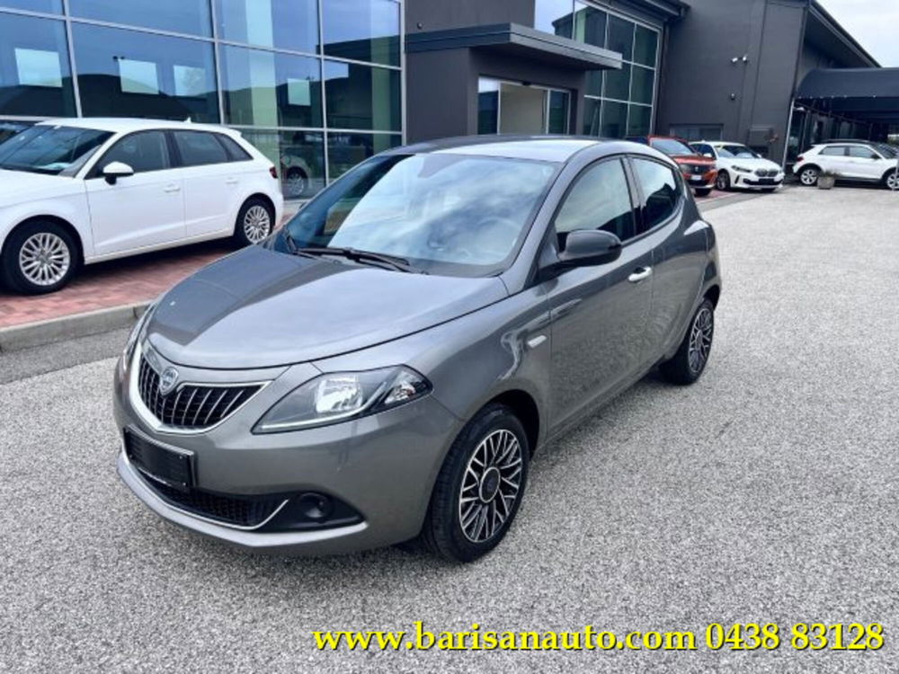 Lancia Ypsilon nuova a Treviso