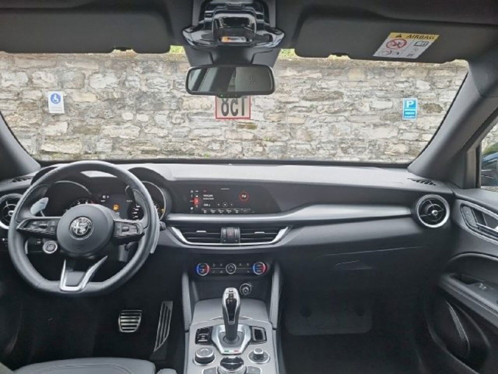 Alfa Romeo Stelvio usata a Monza e Brianza (8)