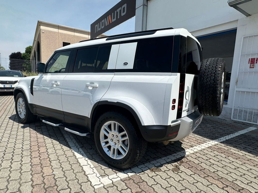 Land Rover Defender usata a Cremona (3)