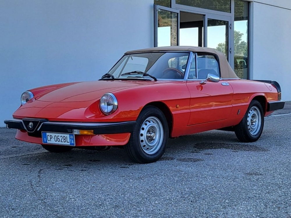 Alfa Romeo Spider usata a Foggia (2)