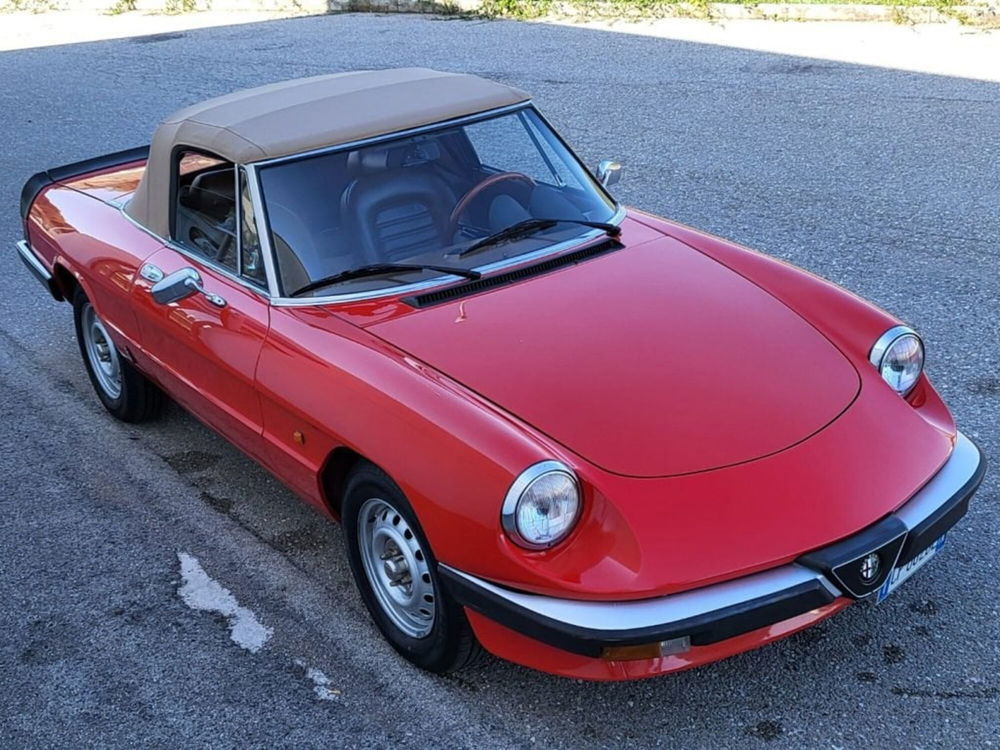 Alfa Romeo Spider usata a Foggia (8)