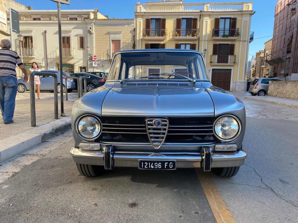 Alfa Romeo Giulia usata a Foggia (2)