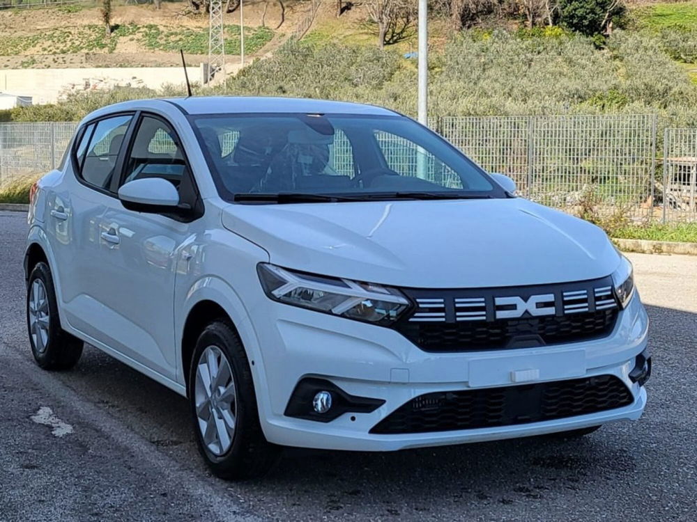 Dacia Sandero nuova a Foggia (6)