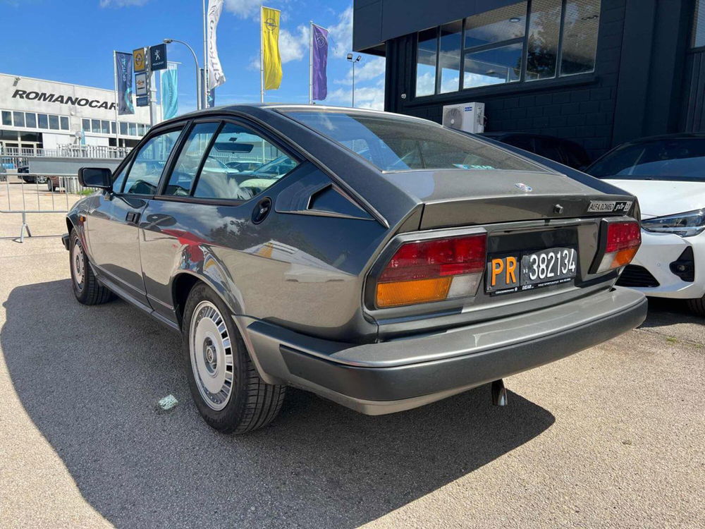 Alfa Romeo Alfetta usata a Foggia (5)