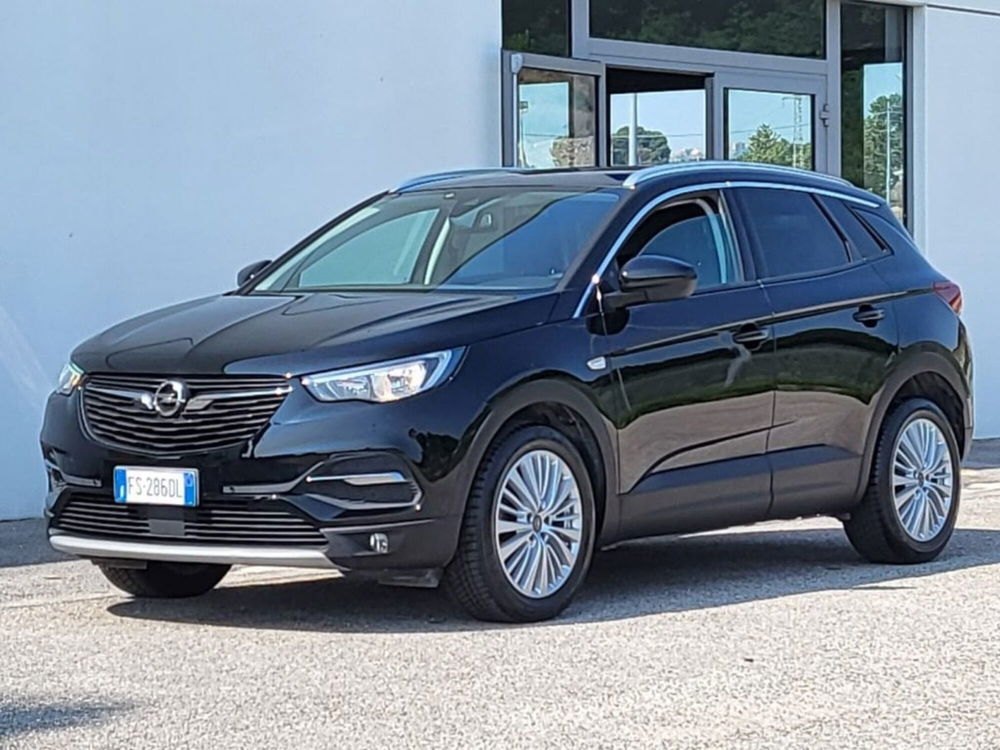 Opel Grandland X usata a Foggia