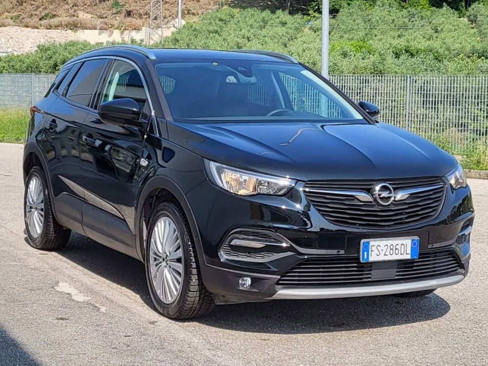 Opel Grandland X usata a Foggia (6)