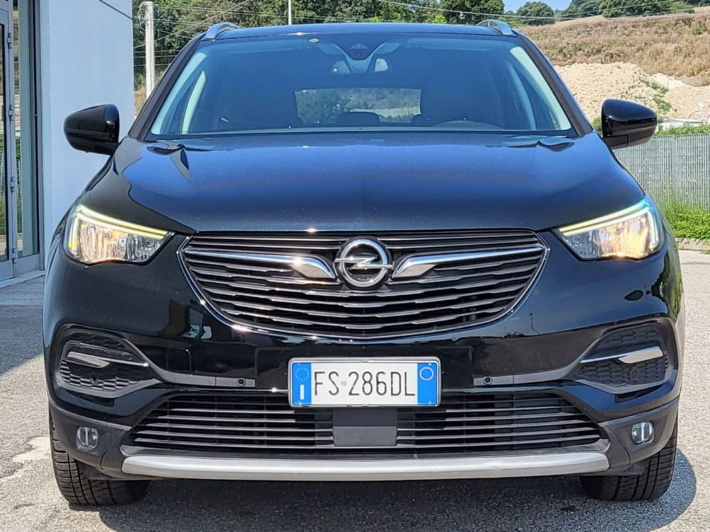 Opel Grandland X usata a Foggia (7)