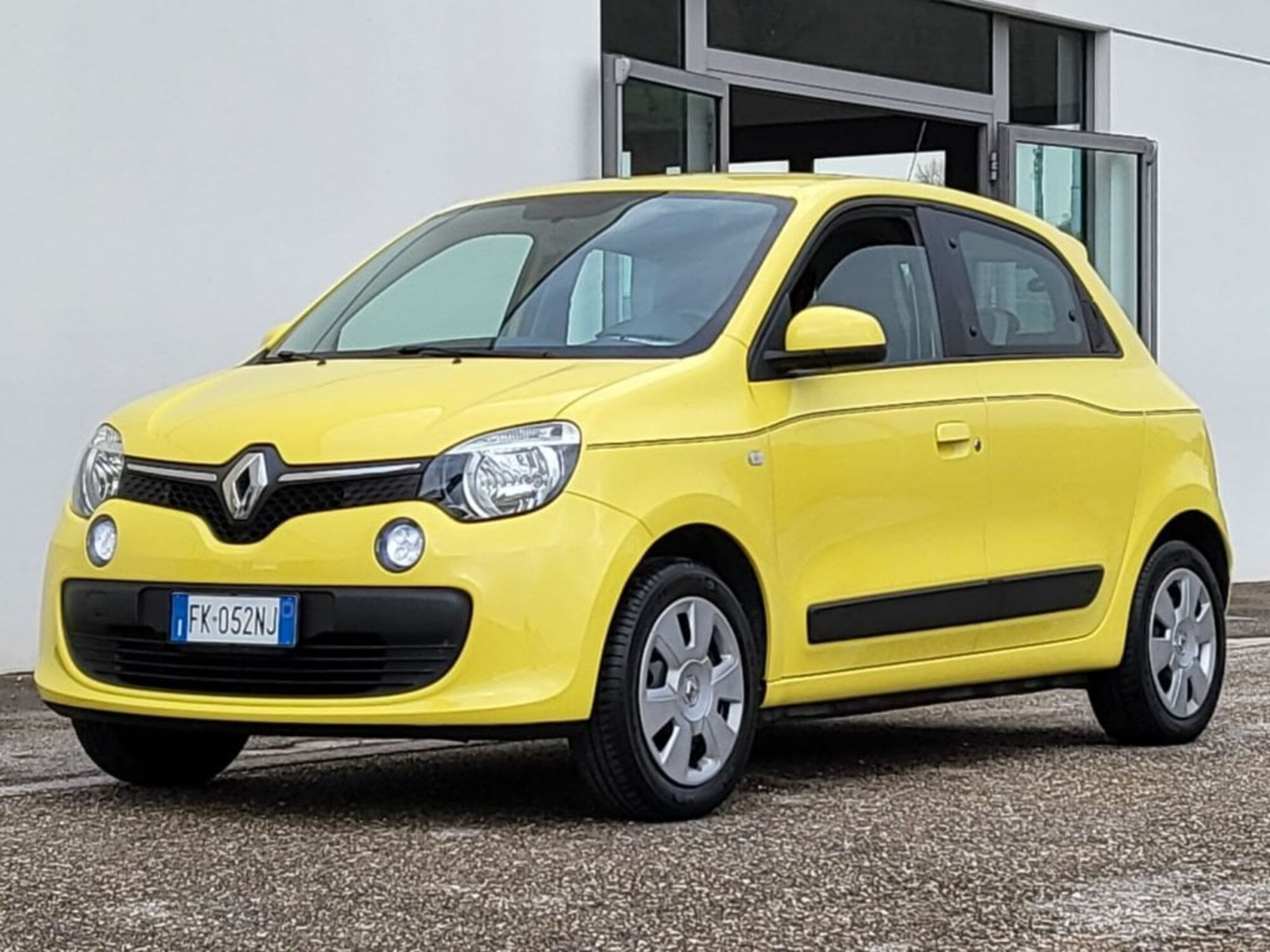 Renault Twingo SCe EDC Zen  del 2017 usata a Foggia