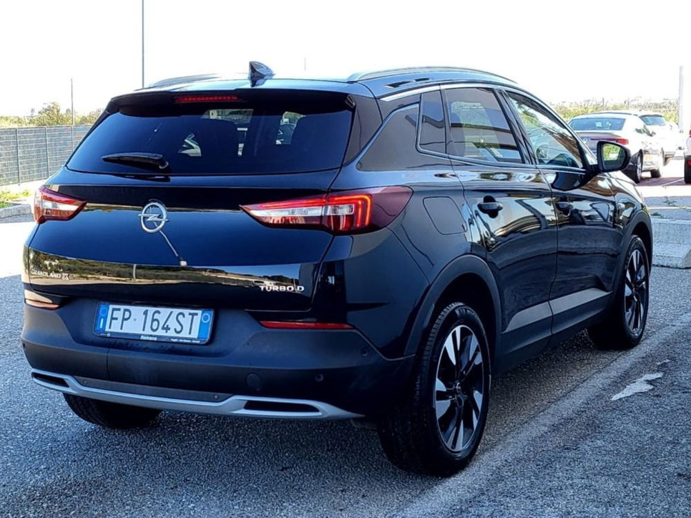 Opel Grandland X usata a Foggia (5)