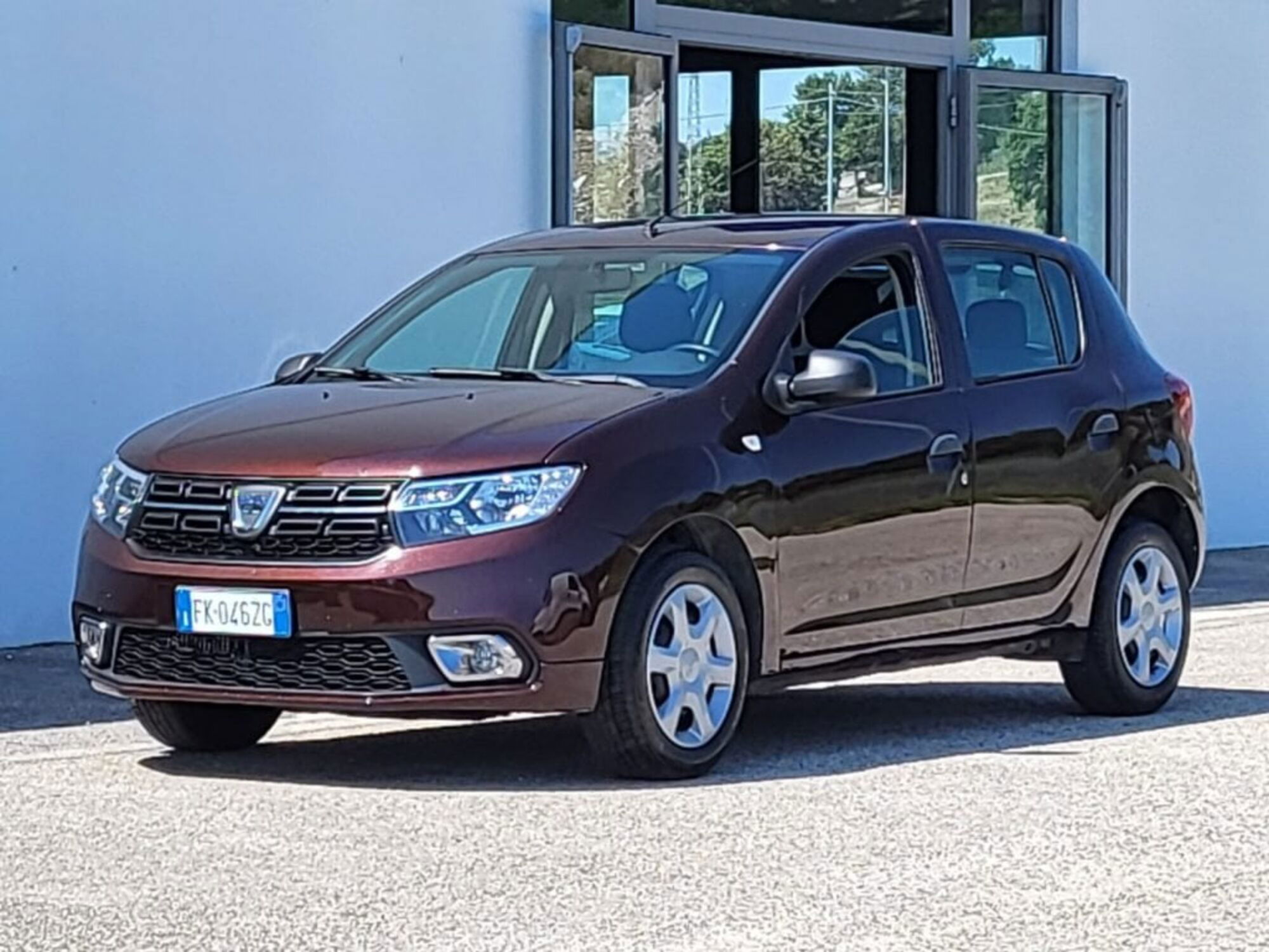 Dacia Sandero 0.9 TCe 12V TurboGPL 90CV Start&amp;Stop Laur&eacute;ate  del 2017 usata a Foggia