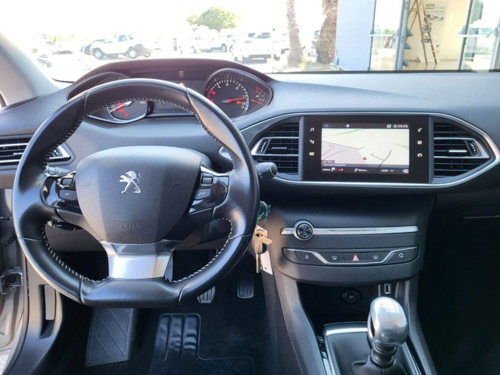 Peugeot 308 SW usata a Foggia (10)