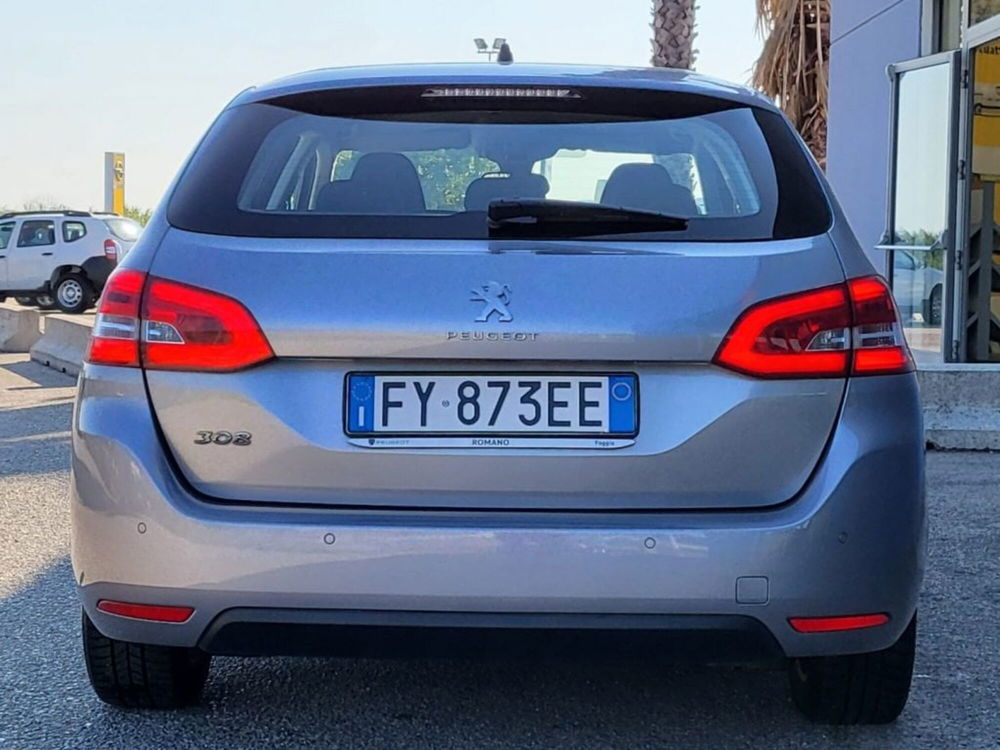 Peugeot 308 SW usata a Foggia (4)