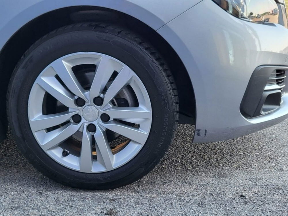 Peugeot 308 SW usata a Foggia (8)