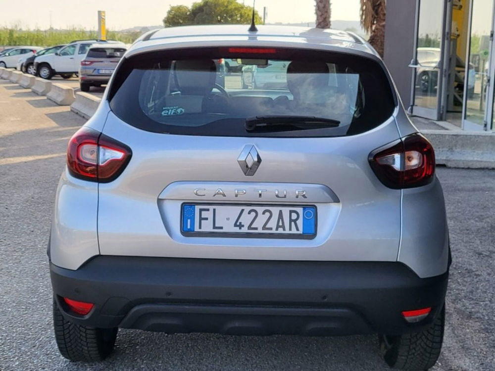 Renault Captur dCi 8V 110 CV Start&Stop Energy Zen  del 2017 usata a Foggia (4)