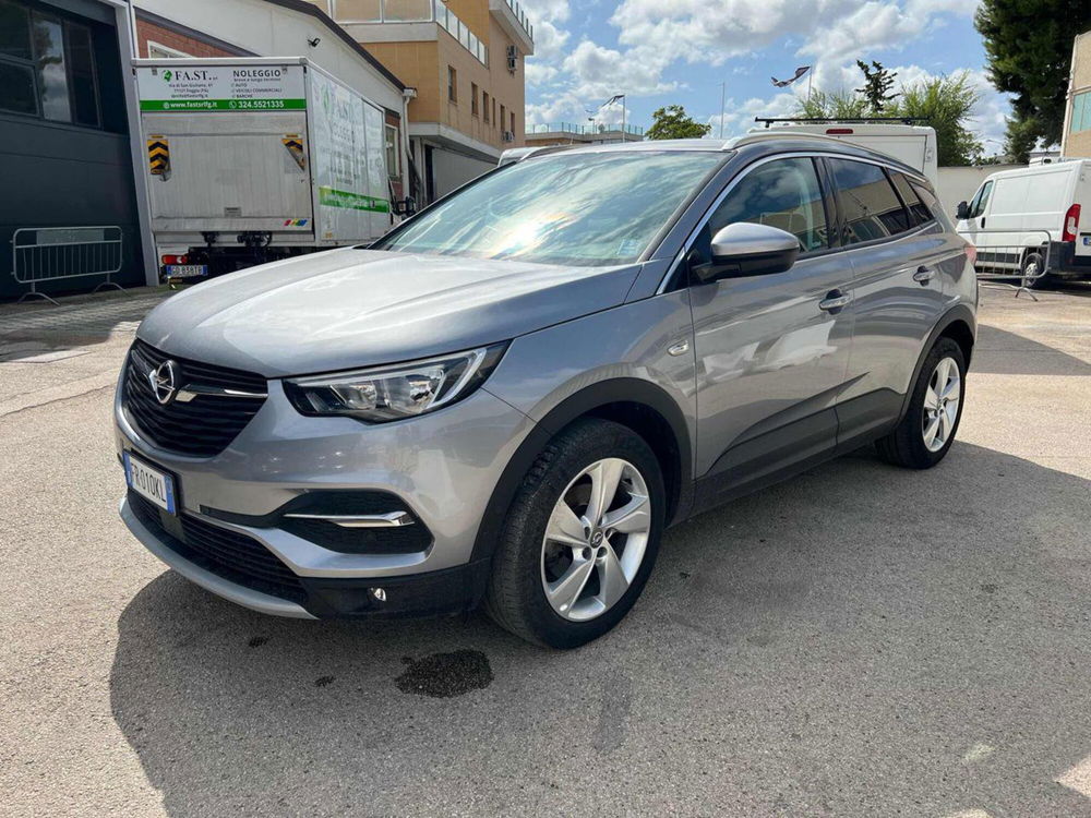 Opel Grandland X usata a Foggia