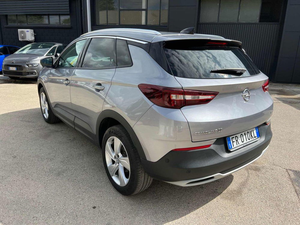 Opel Grandland X usata a Foggia (8)