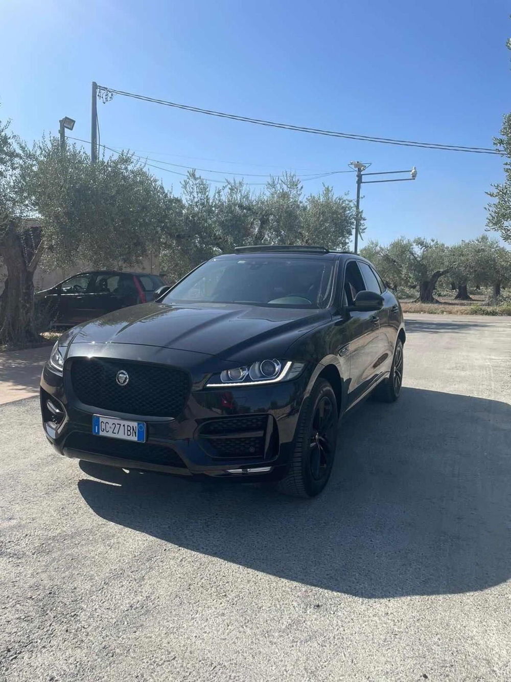 Jaguar F-Pace usata a Foggia