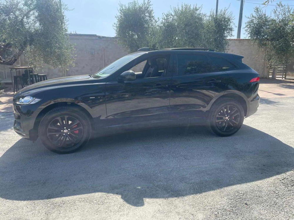 Jaguar F-Pace usata a Foggia (4)