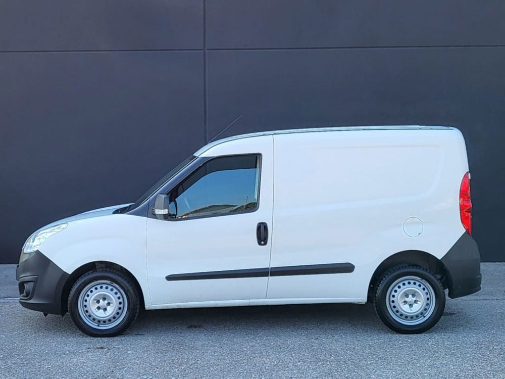 Opel Combo usata a Foggia (2)